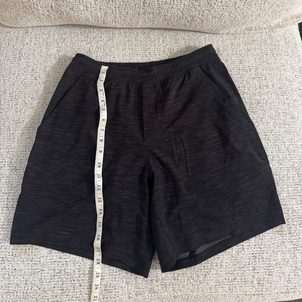 lululemon athletica Men's Black Athletic Shorts